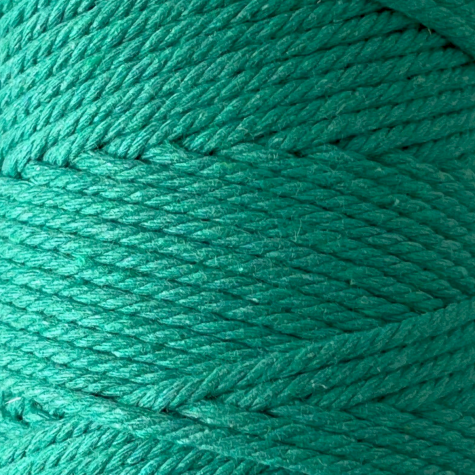 Habillage  - fil de coton Macramé - 2 mm - Vert vif - 70 M